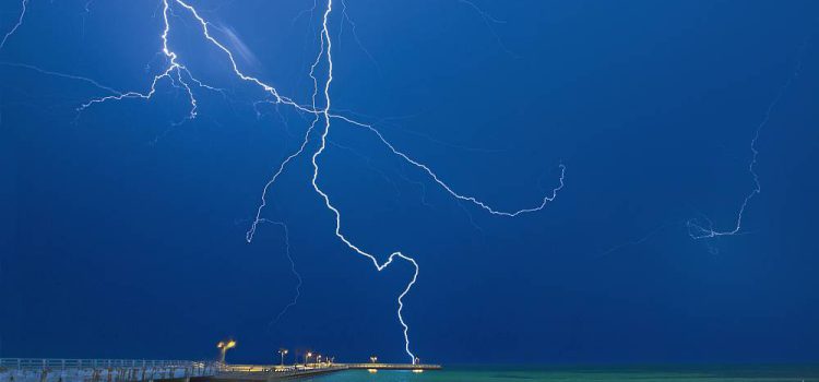 Jakie są koszty instalacji odgromowej? Przewodnik dla właścicieli domów